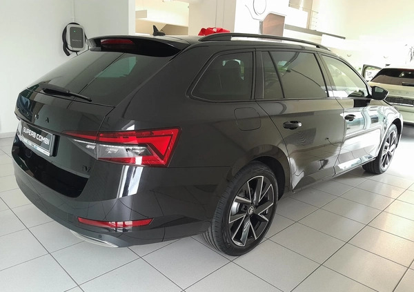 Skoda Superb cena 201000 przebieg: 10, rok produkcji 2024 z Borne Sulinowo małe 352